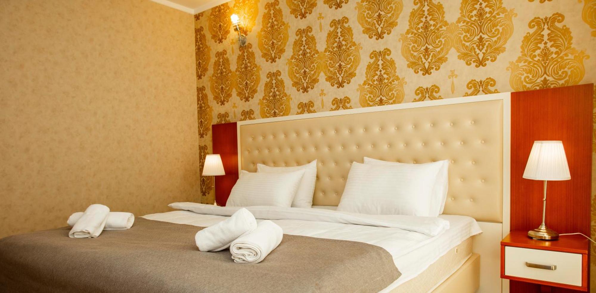 Aparthotel Holiday Lux Batumi Bagian luar foto